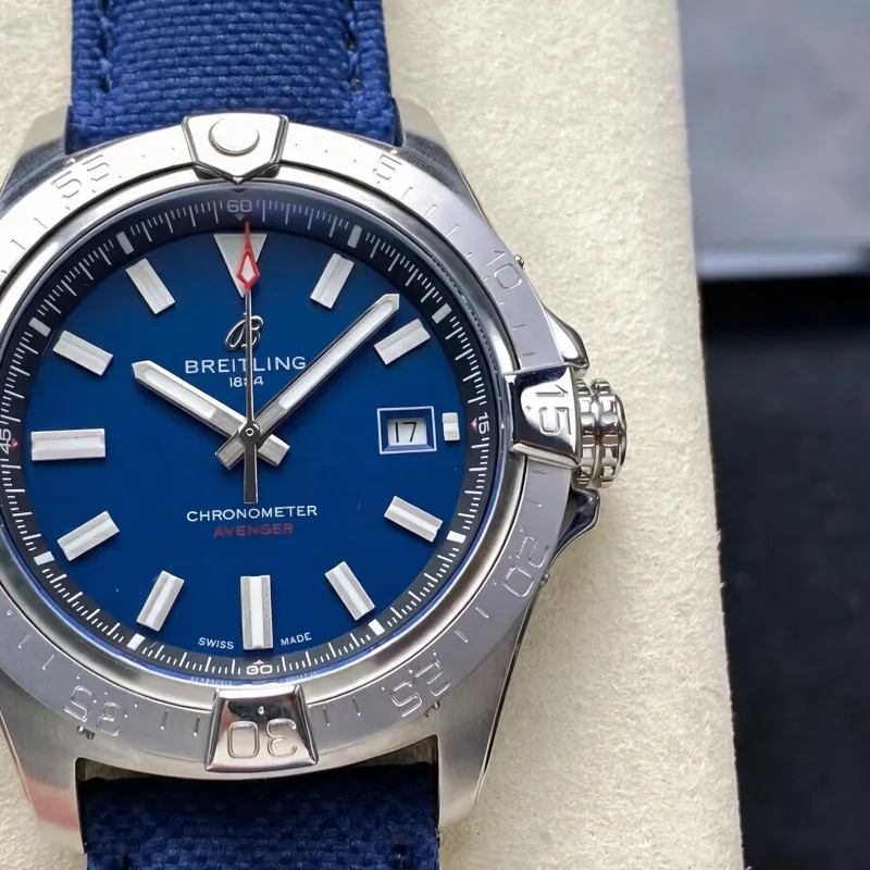 Breitling Avenger A17328101C1X1 Replica - Blauwe Wijzerplaat Geribbelde Lunette