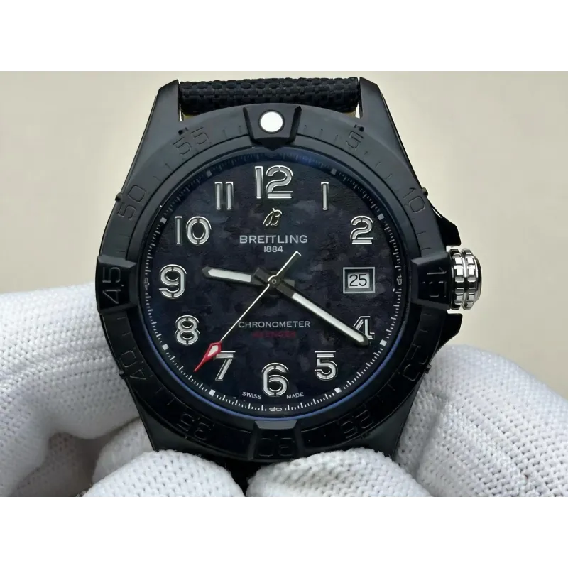 Breitling Avenger S17328101B1X1 Replica - Zwarte Wijzerplaat Geribbelde Lunette