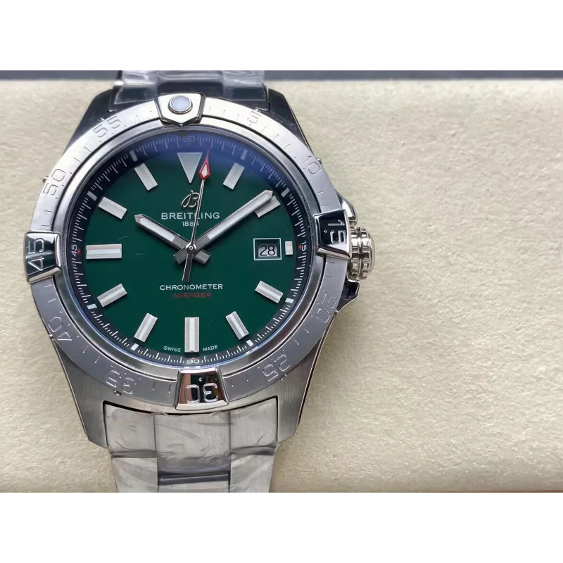 Breitling Avenger A17328101L1A1 Replica - Groene Wijzerplaat Geribbelde Lunette