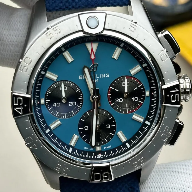 Breitling Avenger AB0147101C1X1 Replica - Blauwe Wijzerplaat Roestvrij Staal
