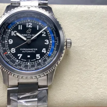 Breitling Aviator 8 B35 Automatic Unitime 43 AB3521U41B1A1 Replica - Zwarte Wijzerplaat