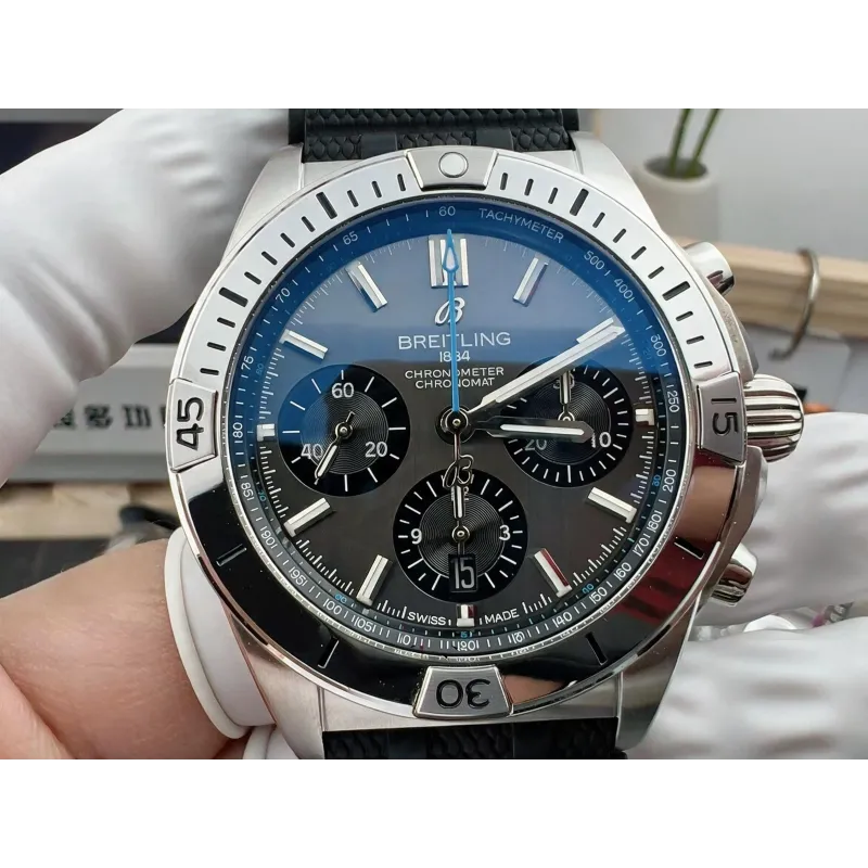 Breitling Chronomat EB0134101M1S1 Replica - Grijze Wijzerplaat Geribbelde Lunette