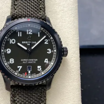 Breitling Navitimer 8 Automatic 41 Curtiss Warhawk 173152A1L1X1 Replica - Groene Wijzerplaat