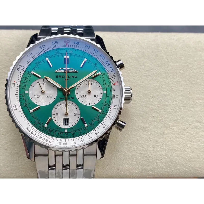 Breitling Navitimer AB0139211L1A1 Replica - Groene Wijzerplaat Geribbelde Lunette