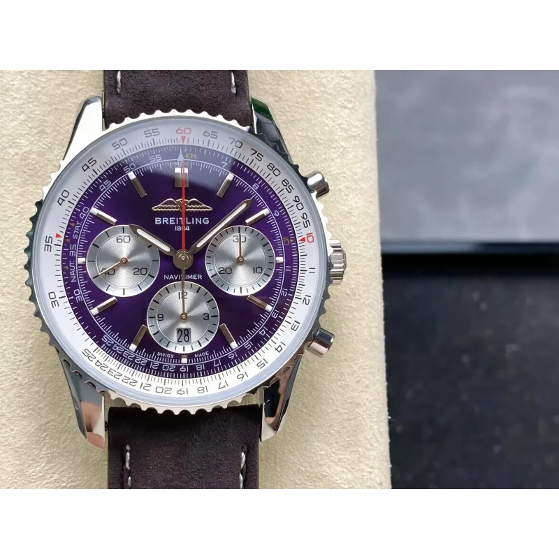 Breitling Navitimer AB01385C1Q1A1 Replica - Paarse Wijzerplaat Geribbelde Lunette