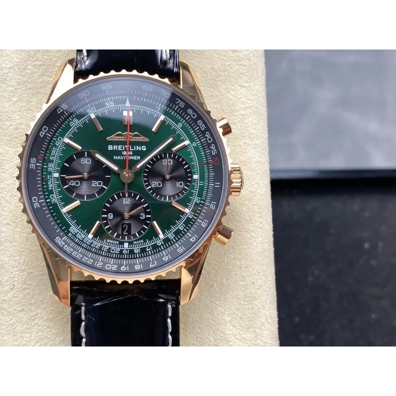 Breitling Navitimer RB0137241L1P1 Replica - Groene Wijzerplaat Geribbelde Lunette