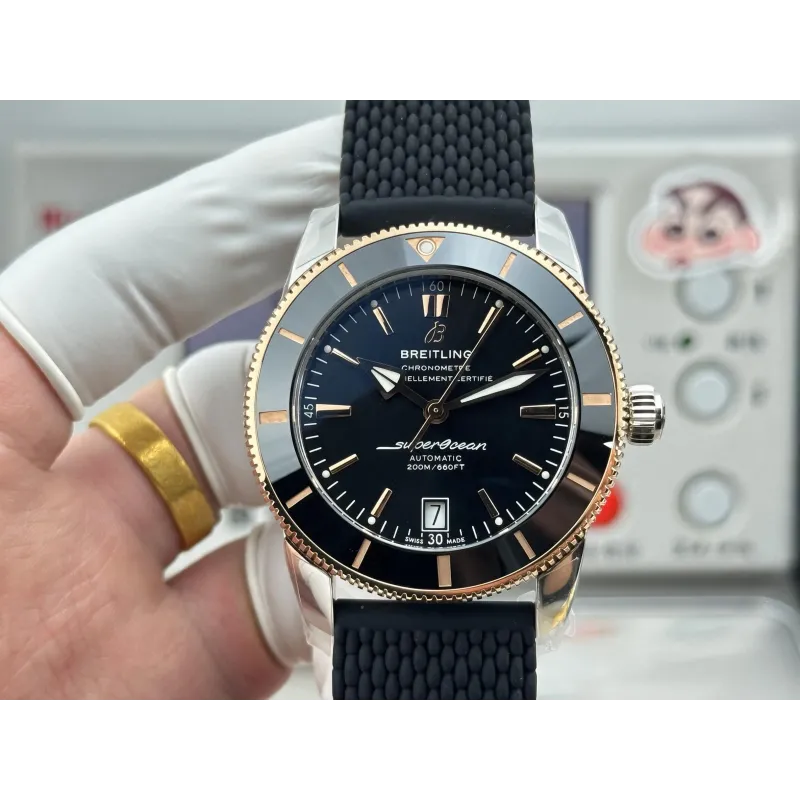 Breitling Superocean Heritage Automatic UB2010121B1S1 Replica - Zwarte Wijzerplaat Rubberen Band