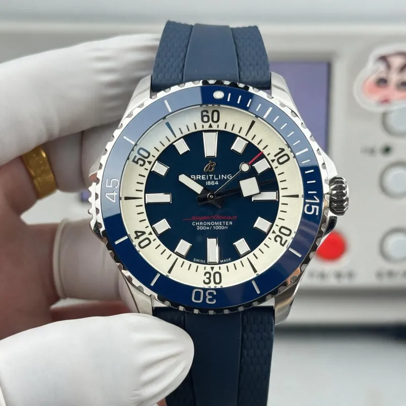 Breitling Superocean Automatic 46 A17378211B1S1 Replica - Cream Rubberen Band