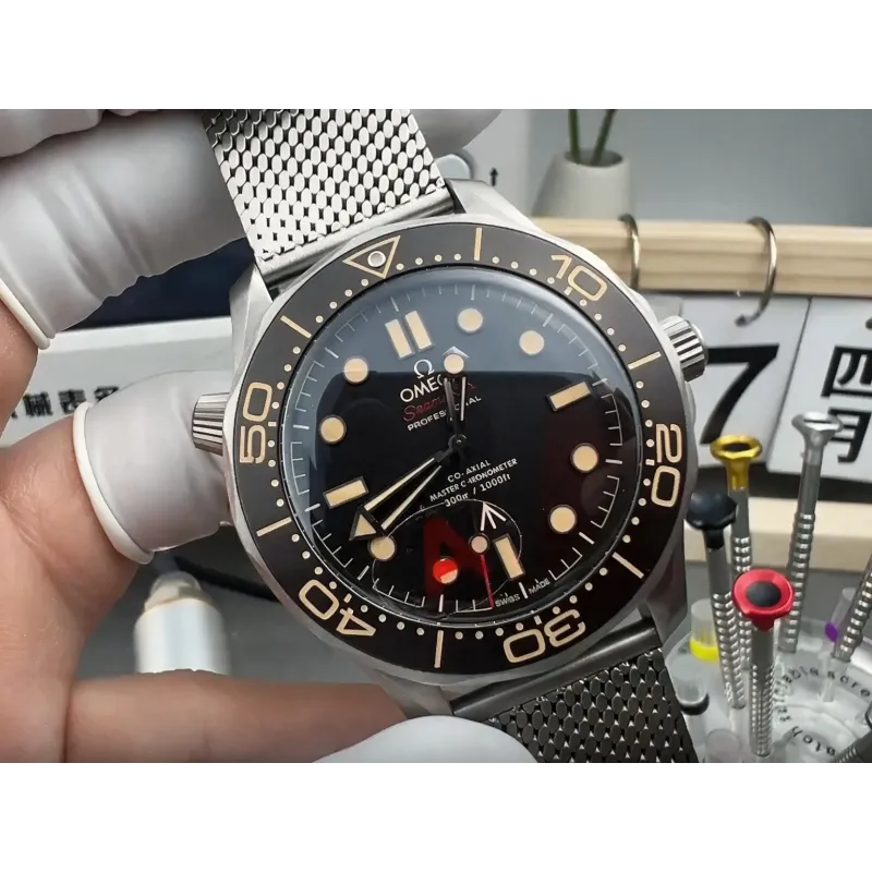 Omega Seamaster No Time To Die 210.90.42.20.01.001 Replica - Bruine Wijzerplaat Geribbelde Lunette