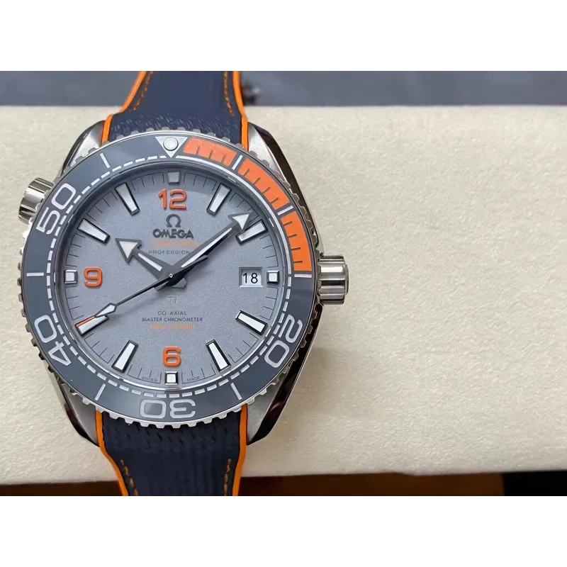 Omega Seamaster Planet Ocean 600M 215.92.44.21.99.001 Replica - Grijze Wijzerplaat Titanium