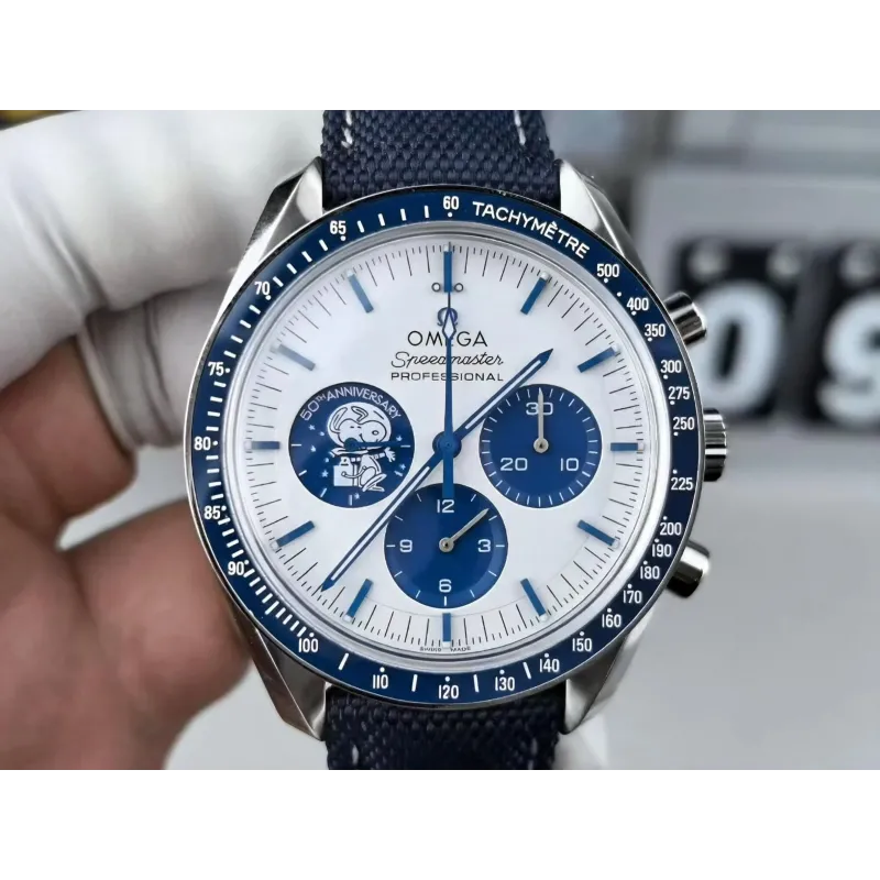 Omega Speedmaster 50th Anniversary Snoopy 310.32.42.50.02.001 Replica - Witte Wijzerplaat