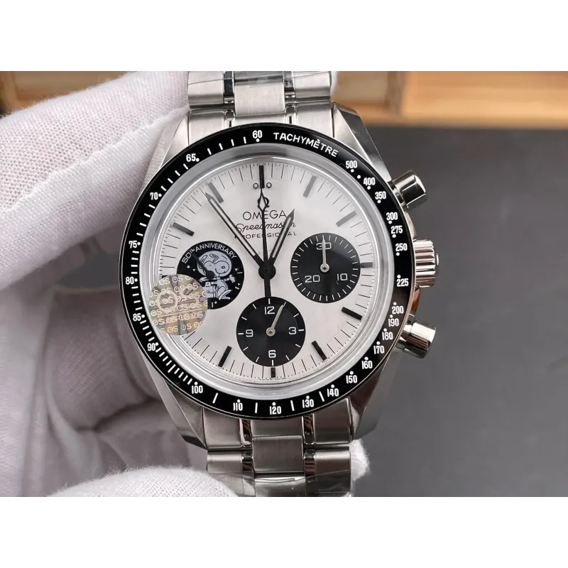 Omega Speedmaster Snoopy 310.32.42.50.02.001 Replica - Zilveren Wijzerplaat Tachymeter Lunette