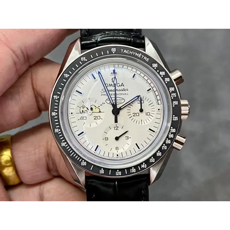 Omega Speedmaster Moonwatch Silver Snoopy 311.32.42.30.04.003 Replica - Witte Wijzerplaat