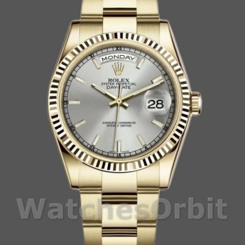 Replica Rolex Day-Date 36mm voor heren-118238 Geelgoud-Zilveren wijzerplaat Geribbelde lunette Zilver