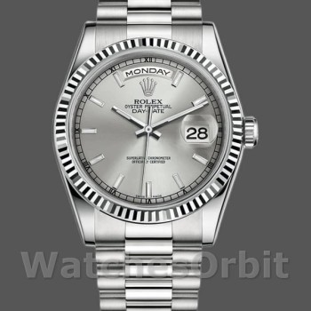 Replica Rolex Day-Date 36mm Unisex-118239-Wit goud-Zilveren wijzerplaat-Gefleerde lunette Zilver