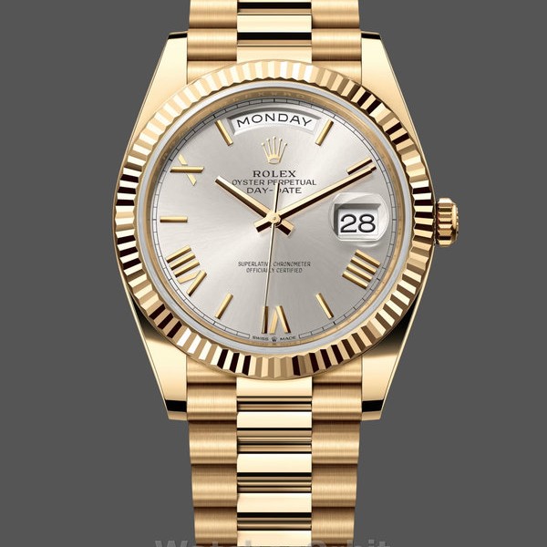 Replica Heren Rolex Day-Date-228238, 40mm, zilver Romeinse wijzerplaat, geribbelde lunette