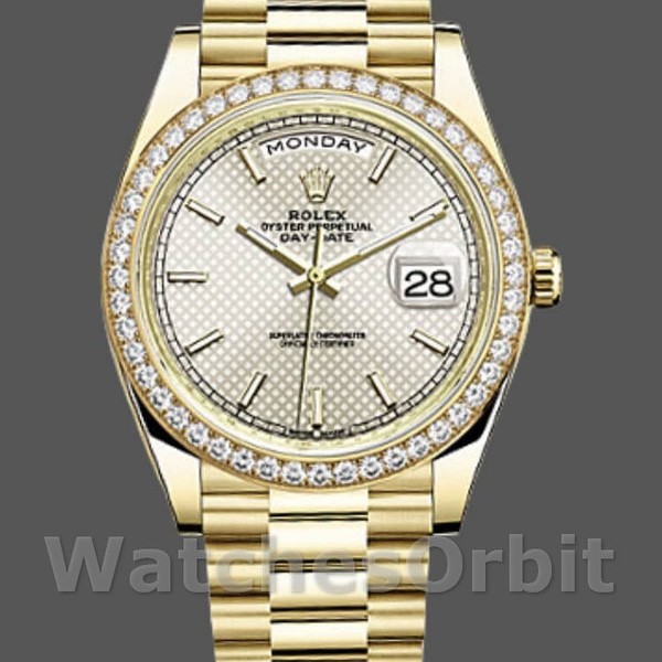 Replica Heren Rolex Day-Date-228348RBR, 40mm, Zilveren Diagonaal Motief Wijzerplaat, Diamanten Ring