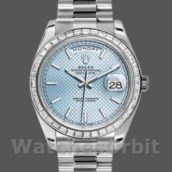 Replica Heren Rolex Day-Date-228396TBR, 40mm, Ijsblauwe Diagonaal Motief Wijzerplaat, Diamanten Bezel