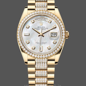 Replica Dames Rolex Day-Date 36mm Geelgoud met diamant bezel MOP wijzerplaat - M128348RBR 0019 MOP wijzerplaat