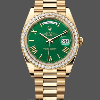 Replica Heren Rolex Day Date 40-M228348RBR 0040, 18K geelgoud, groene wijzerplaat, diamanten lunette